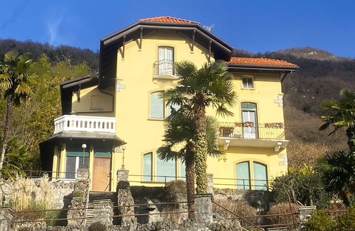 Perledo Villa | FANTASTIC VILLA WITH LAKE VIEW