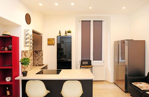 Varesine Apartment | Filzi Apartment Travel Inside