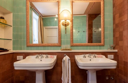 Citta Alta Bed & Breakfast | FORESTERIA di PALAZZO RADICI