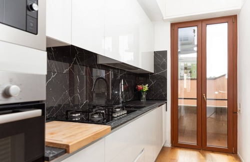 Navigli Apartment | FREE Parking - 5 Star - Sauna Luxury Apartment