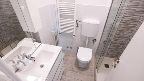 Vedano al Lambro Apartment | Free Parking - San Gerardo cosy apartment