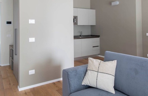 Gallaratese Apartment | Gallarate apartment B6.1