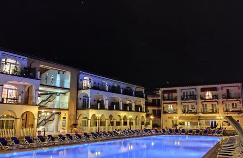 Toscolano Maderno Apartment | Giardino dei Colori Dianella Appartamenti Pool Relax &Family friendly
