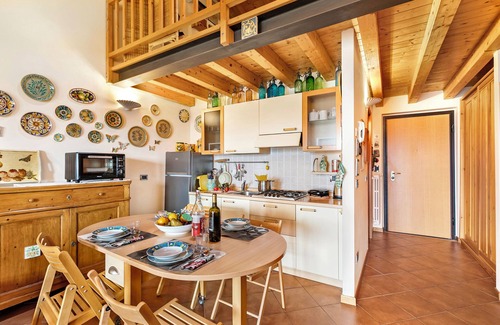 Toscolano Maderno Apartment | Grotten Loft with lake view & pool, Toscolano Maderno, Italy