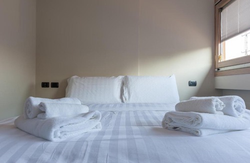 San Marco Apartment | Guesthero Apartment Milano - Moscova M2