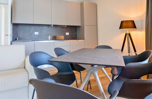 San Felice del Benaco Apartment | Holiday apartment with air conditioning, internet and balcony with lake view