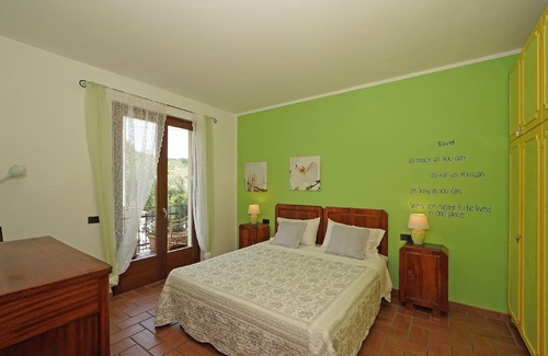 Castello Apartment | Holiday apartment Puegnago sul Garda for 1 - 4 persons with 2 bedrooms - Twin house