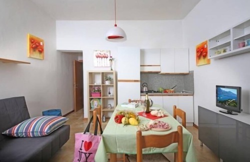 Villaggio Sanghen Apartment | Holiday apartment Manerba del Garda for 1 - 4 persons with 1 bedroom - Holiday apartment