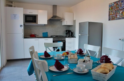 Manerba del Garda Apartment | Holiday apartment Manerba del Garda for 1 - 5 persons with 2 bedrooms - Holiday apartment in one or