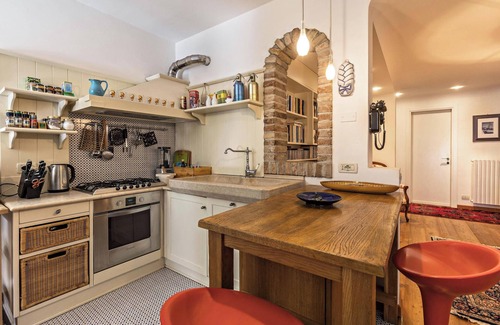 Salo Apartment | Holiday Apartment "Casa Gasparo" with Wi-Fi & Terrace