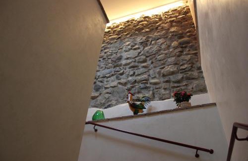 Clusane Apartment | Hostel del Gal