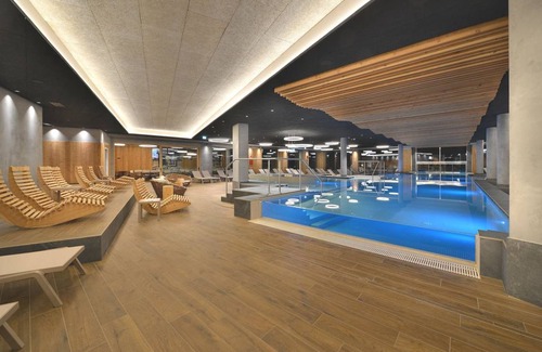 Teola Hotel | Hotel ∙ 1 guest