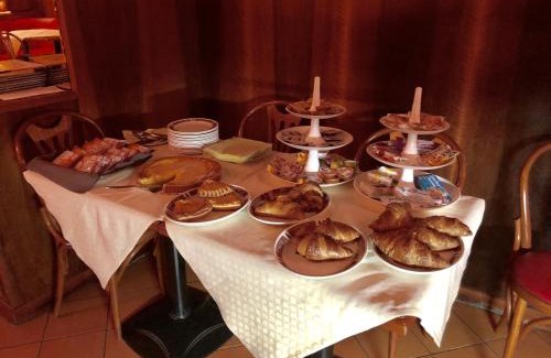 Monza Hotel | Hotel Karol
