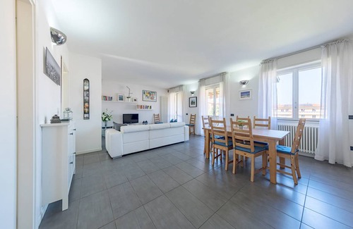 Desenzano del Garda Apartment | I Tulipani B5