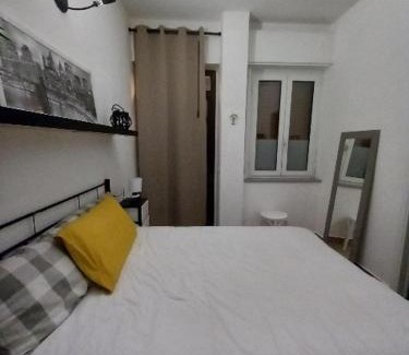 Gallarate House | il cortile dei 3 camera matrimoniale