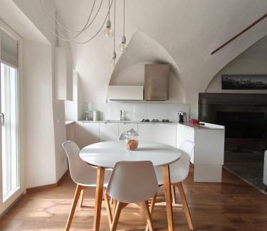 Chiuduno House | Il piazzolo, un angolo di storia