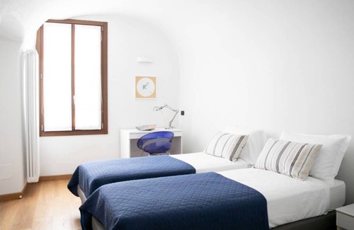 Riva di Solto Apartment | IseoLakeRental - Borgo Lago