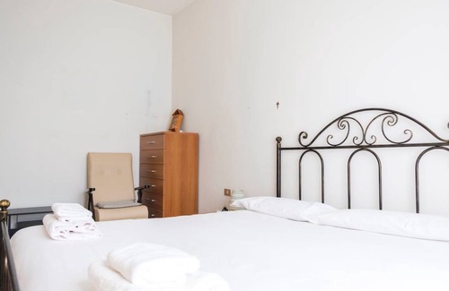 Rondinella - Baraggia - Restellone Apartment | 55 m² Apartment ∙ 1 bedroom ∙ 4 guests