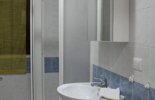 Rondinella - Baraggia - Restellone Resort | 50 m² Private room ∙ 1 bedroom ∙ 1 guest