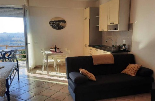 San Fermo della Battaglia Apartment | 40 m² Apartment ∙ 1 bedroom ∙ 2 guests