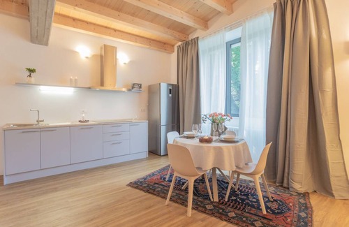 San Fermo della Battaglia Apartment | 50 m² Apartment ∙ 1 bedroom ∙ 4 guests