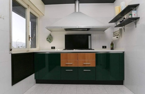 Ispra Villa | Italian Lakes lakeside villa with direct lake access