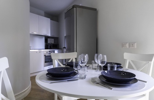 Cerchia dei navigli Apartment | Italianway - Meravigli 18