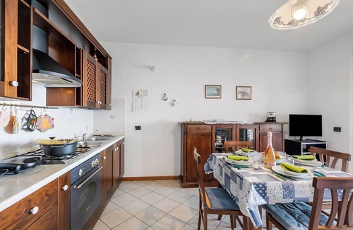 Toscolano Maderno Apartment | Julia's House lakeview & shared pool, Toscolano Maderno, Italy