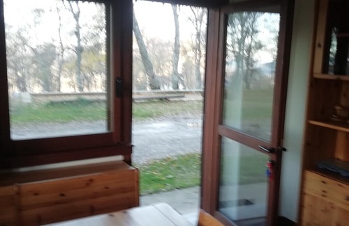 Pian delle Betulle Apartment | La Capanna di Pian delle Betulle. Holiday Apartment Doppio Ingresso with Mountain View, Wi-Fi & Garden