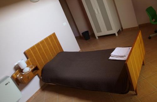 Rivarolo del Re ed Uniti Hostel | La Cascina del Sole