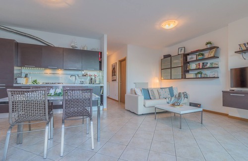 Perledo Apartment | La Dolce Vista Perledo