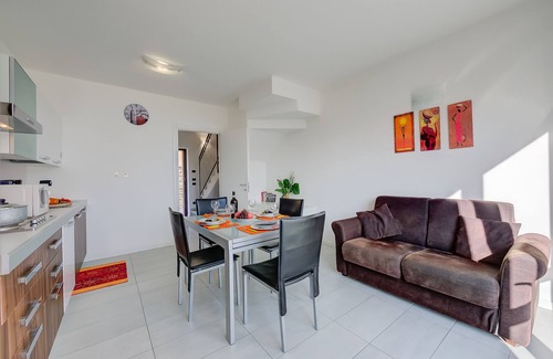 Calozzo Apartment | La Perla Di Pianello, Pianello del Lario, Italy