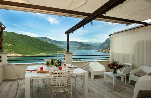 Sale Marasino Apartment | Lake View 49