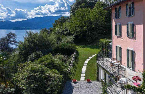 Santa Maria - Rezzonico Villa | Lake view villa rental - Lake Como - Italy