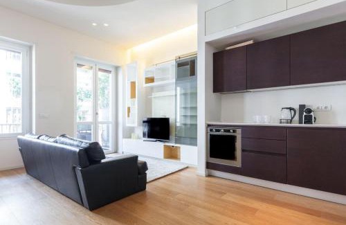Borgonuovo Apartment | Luxury in the center of the city- 5 min to Duomo