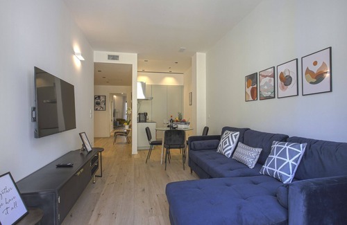 Porta Venezia Apartment | Milan Chic Luxury Apartments-hosted by Sweetstay