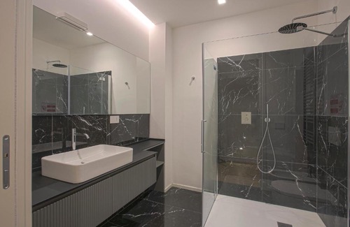 Porta Venezia Apartment | MILAN CHIC Luxury Apartments-hosted by Sweetstay