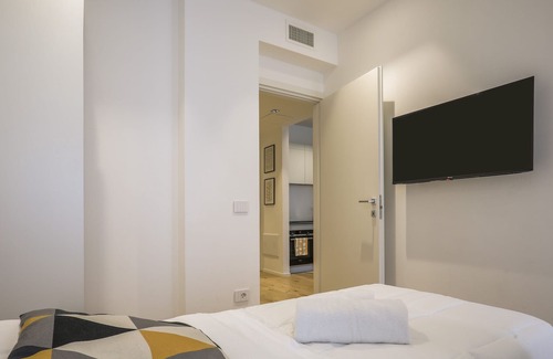 Porta Venezia Apartment | MILAN CHIC Suite 5-hosted by Sweetstay