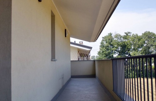 Corbetta Apartment | near EXPO Fiera area/Railway Station - S 6 pass through Milan in the center in 35 m