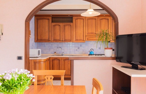Verceia Apartment | Nice apartment for 5 guests with WIFI, TV, balcony and pets allowed