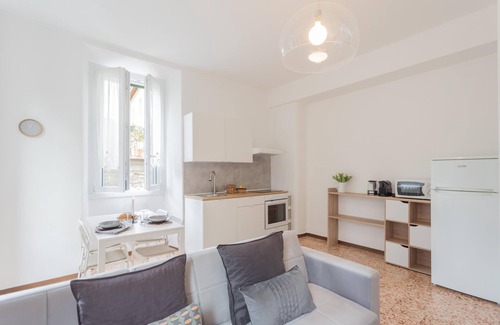 Carate Urio Apartment | Nonna Tere Apartment