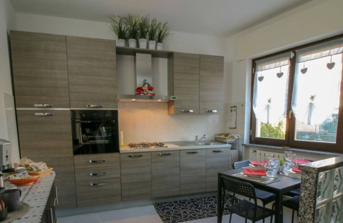 Vergiate Hostel | Pasquee House 2 Detached house in central area