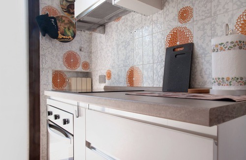 Castello House | Pet-friendly Holiday Home "Villa Olga Lago Maggiore" with Garden & Balcony