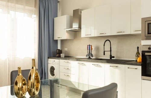 Central Station Apartment | Porta Nuova Klimt Suite - Next to Brera