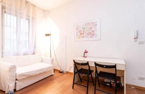 Central Station Apartment | Porta Venezia Jan 5