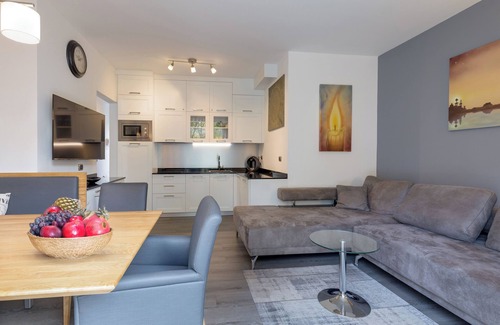 Porlezza Apartment | Porto Letizia Iris 2, Porlezza, Italy