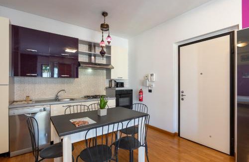 Zona Lancetti Apartment | Private terrace & 2 bedrooms near Bosco Verticale
