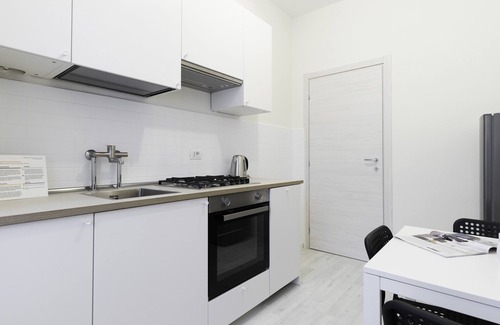 Monza Apartment | Puccini 3 - One Bedroom Apartment, Sleeps 4