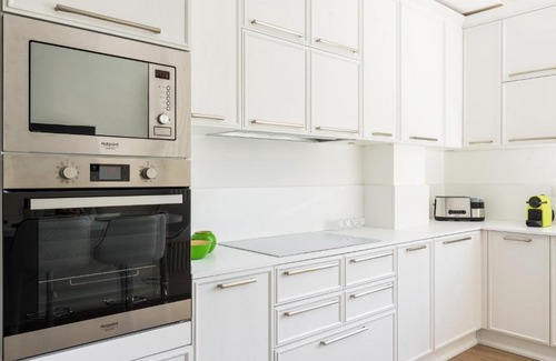 Como Apartment | Pure White Luxury Apartment - byMyHomeinComo