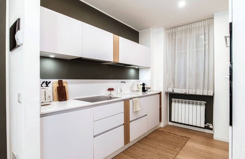 Como City Centre Apartment | Rafael White Home - MyHomeinComo